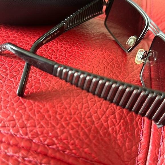 Boucheron Paris Bes 104.01 59-16-140 stunning gunmetal sunglasses - Picture 7 of 12